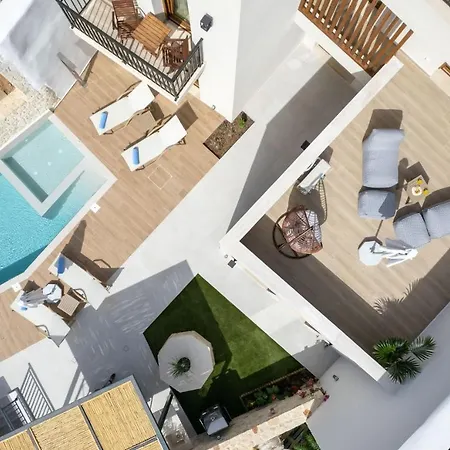 Dodo's Residence, Heated Pool & Jacuzzi! Villa Melidhonion (Rethymno)