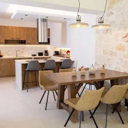 Dodo's Residence, Heated Pool & Jacuzzi! Melidhonion (Rethymno)